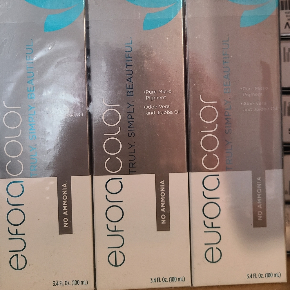 Eufora Color permanent professional hair dyes